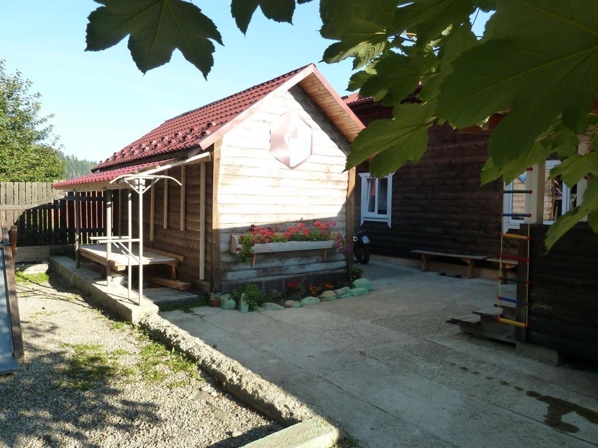 Hotel Kostel House Mykulytschyn Exterior foto